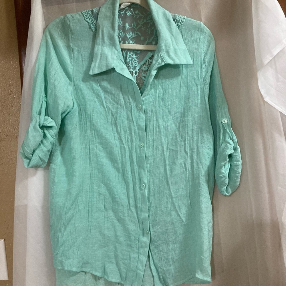 Blue & Bell button down shirt